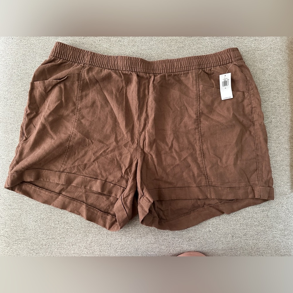 NWT Old Navy XL Women Brown linen blend cuffed shorts- pockets drawstring waist